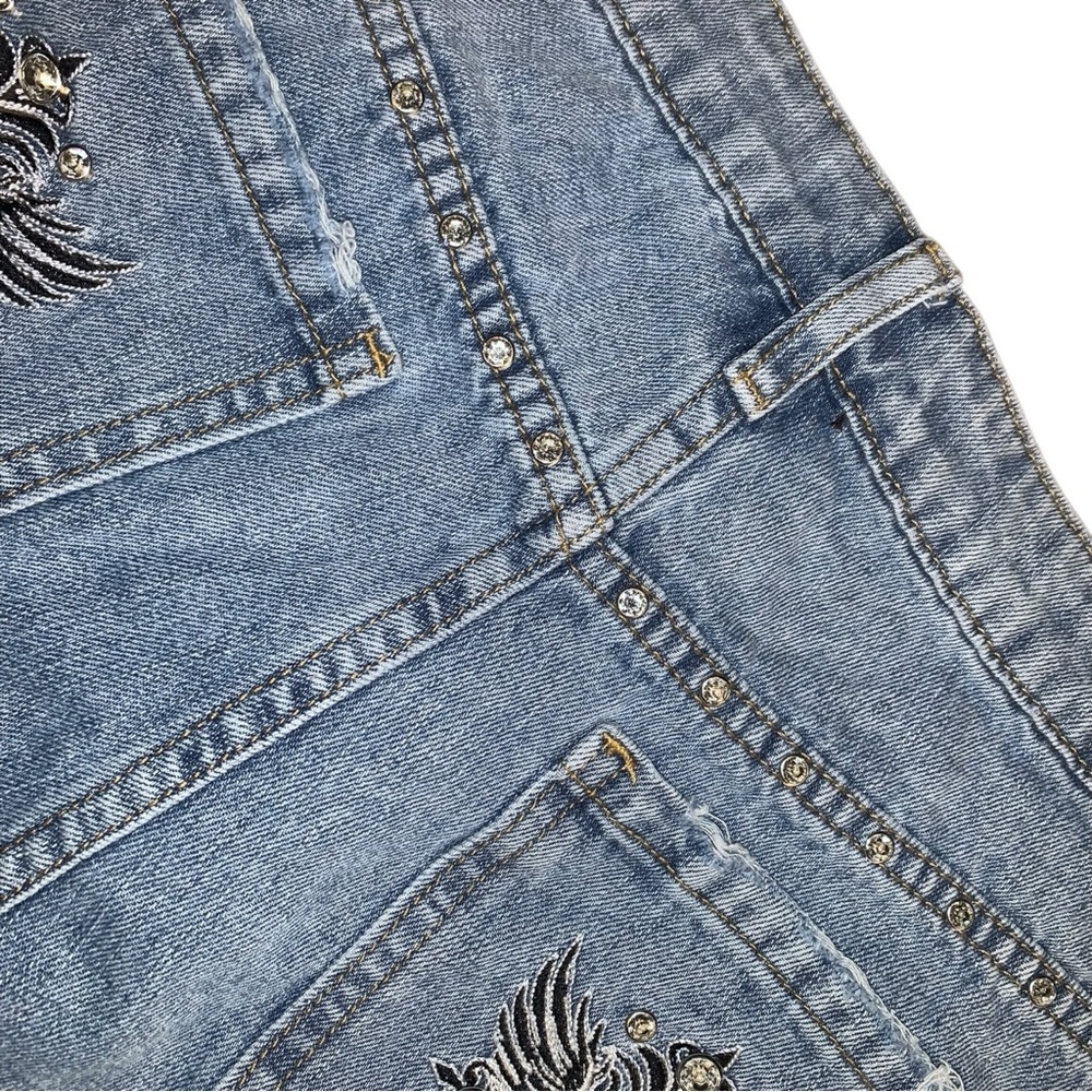 Hot Topic Distressed Skull Shorts - Picture 3 of 11